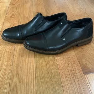 Rieker Mens Black Leather Shoes size 44 US Size 11 Like New Condition Sl…